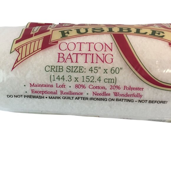 Hobbs Heirloom Fusible Cottom Batting Crib Sz 45x60" NEW - Picture 3 of 7